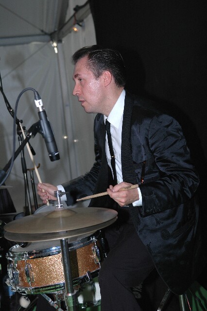 min 2008 05 04 retro rhythm 301